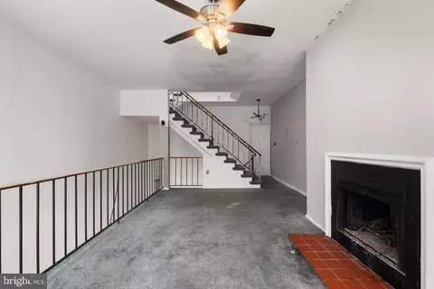 Living - 2106 E Baltimore St, Baltimore, MD 21231 photo 11 of 11