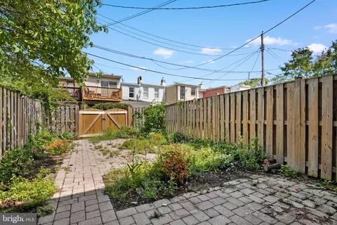 Exterior - 2106 E Baltimore St, Baltimore, MD 21231 photo 3 of 3