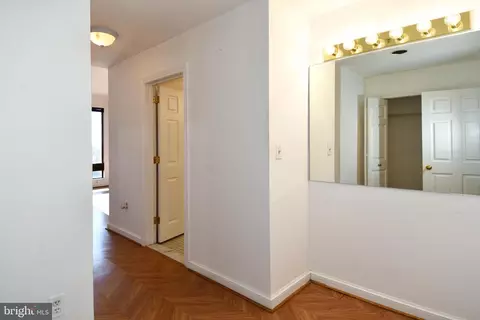 Entry Way - 10 E Lee St #809, Baltimore, MD 21202 photo 4 of 7