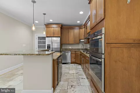 Kitchen - 3200 Odonnell St, Baltimore, MD 21224 photo 3 of 4