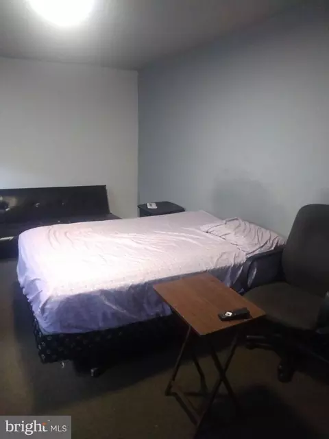 Bedroom - 2720 E Monument St, Baltimore, MD 21205 photo 5 of 6