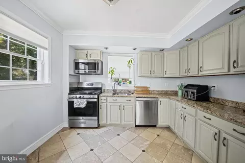 Kitchen - 5304 Catalpha Rd, Baltimore, MD 21214 photo 1 of 1