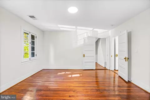Bedroom - 112 Elmhurst Rd, Baltimore, MD 21210 photo 11 of 11
