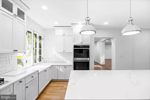 Kitchen - 112 Elmhurst Rd, Baltimore, MD 21210 photo 3 of 4