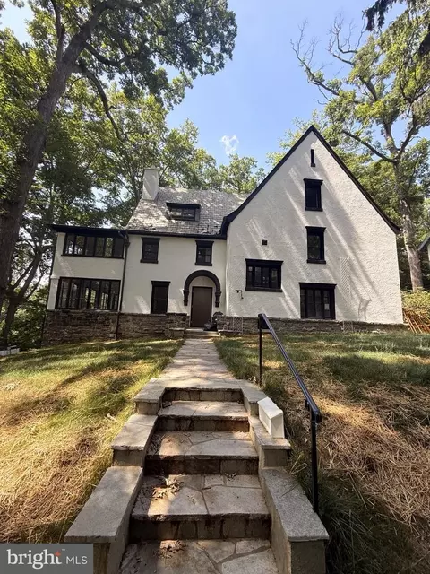 112 Elmhurst Rd, Baltimore, MD 21210