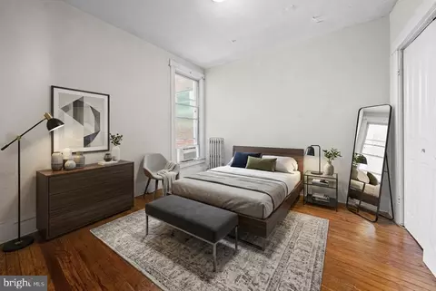 Bedroom - 830 Whitmore Ave, Baltimore, MD 21216 photo 2 of 5