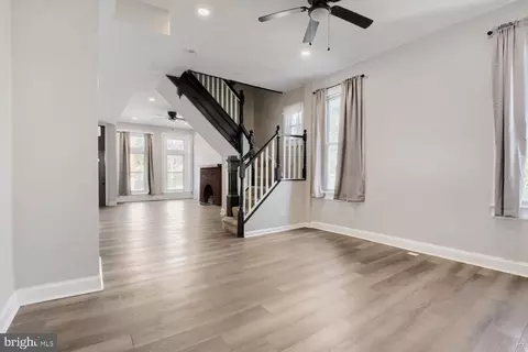 Living - 2011 Boone St, Baltimore, MD 21218 photo 3 of 4