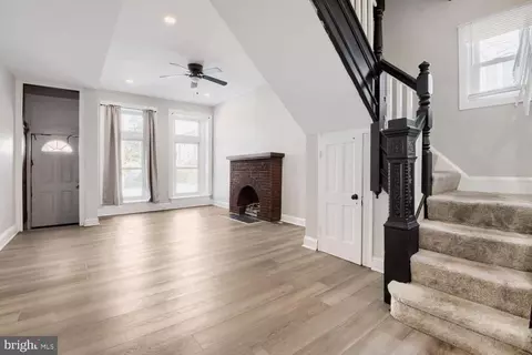 Living - 2011 Boone St, Baltimore, MD 21218 photo 2 of 4