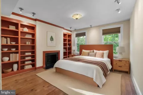 Bedroom - 832 William St, Baltimore, MD 21230 photo 1 of 3