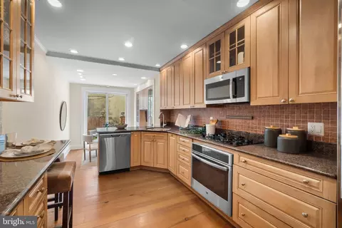 Kitchen - 832 William St, Baltimore, MD 21230 photo 1 of 2