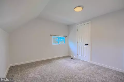 Bedroom - 3816 Sequoia Ave, Baltimore, MD 21215 photo 17 of 19