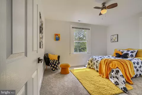 Bedroom - 3816 Sequoia Ave, Baltimore, MD 21215 photo 10 of 19