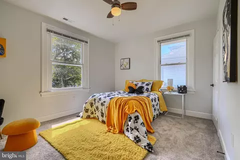 Bedroom - 3816 Sequoia Ave, Baltimore, MD 21215 photo 11 of 19