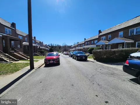 321 Martingale Ave, Baltimore, MD 21229 photo 6