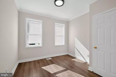 Entry Way - 2737 Riggs Ave, Baltimore, MD 21216 photo 7 of 9