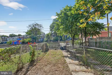 Exterior - 2737 Riggs Ave, Baltimore, MD 21216 photo 4 of 5
