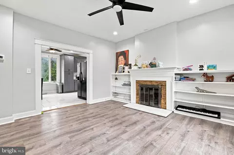 Living - 3706 White Ave, Baltimore, MD 21206 photo 2 of 5