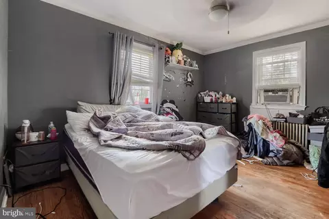 Bedroom - 5400 Lothian Rd, Baltimore, MD 21212 photo 2 of 2