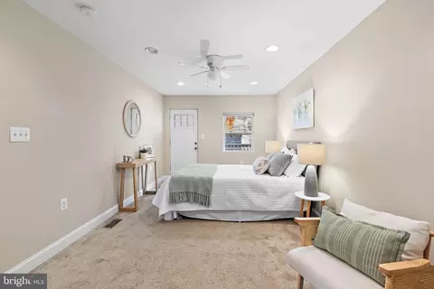 Bedroom - 1407 Olive St, Baltimore, MD 21230 photo 2 of 4