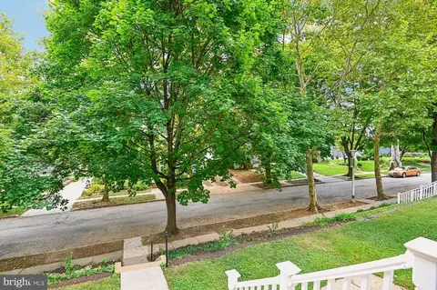 Exterior - 5306 Wendley Rd, Baltimore, MD 21229 photo 10 of 11