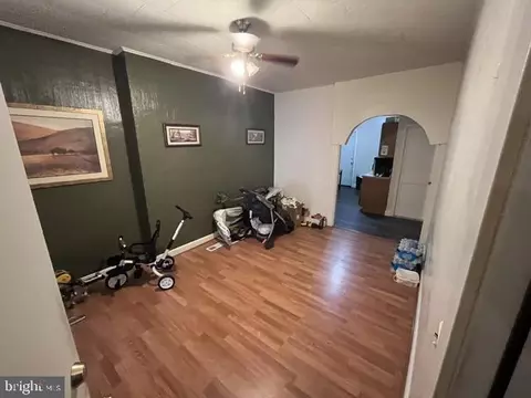 Entry Way - 3246 E Baltimore St, Baltimore, MD 21224 photo 3 of 5
