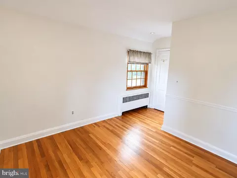 Other - 708 Dryden Dr, Baltimore, MD 21229 photo 4 of 11
