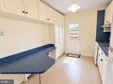 Other - 708 Dryden Dr, Baltimore, MD 21229 photo 3 of 11