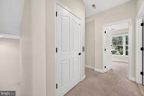 Entry Way - 1307 Covington St, Baltimore, MD 21230 photo 5 of 13