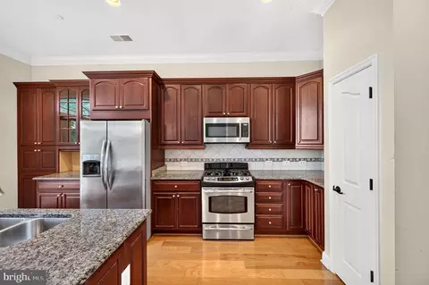 Kitchen - 1307 Covington St, Baltimore, MD 21230 photo 3 of 4