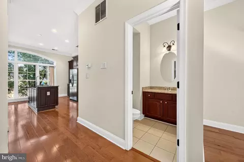Entry Way - 1307 Covington St, Baltimore, MD 21230 photo 8 of 13