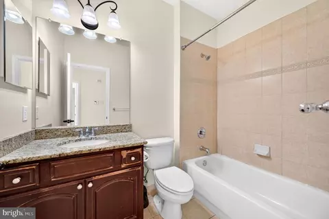 Bath - 1307 Covington St, Baltimore, MD 21230 photo 5 of 5