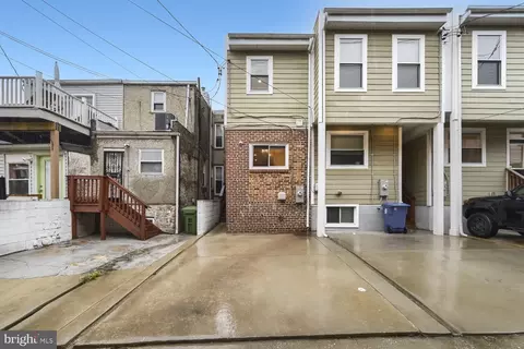 Exterior - 2921 Dillon St, Baltimore, MD 21224 photo 3 of 5