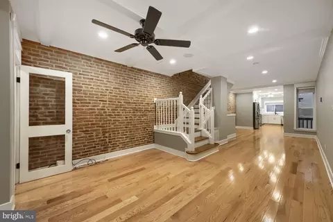 Living - 2921 Dillon St, Baltimore, MD 21224 photo 1 of 2