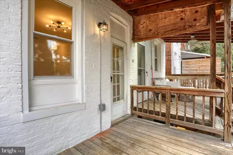 Exterior - 841 Powers St, Baltimore, MD 21211 photo 5 of 6