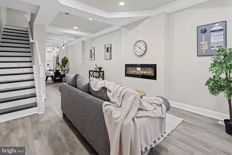 22 N Gilmor St, Baltimore, MD 21223