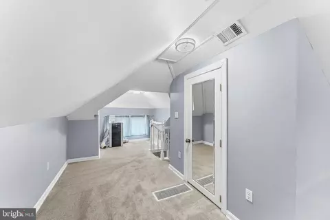 Entry Way - 3708 Coolidge Ave, Baltimore, MD 21229 photo 6 of 6