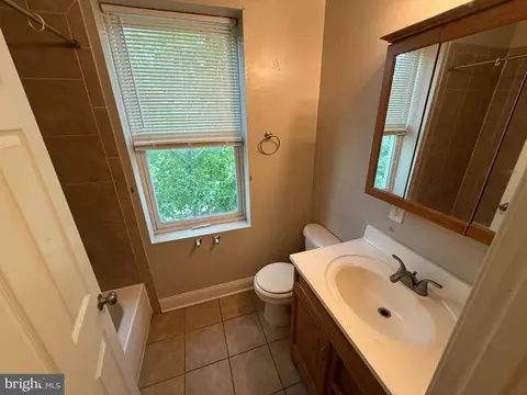 Bath - 2408 E Madison St, Baltimore, MD 21205 photo 2 of 2