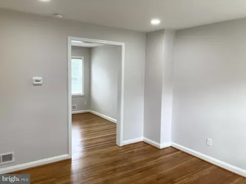 Living - 1074 Cameron Rd, Baltimore, MD 21212 photo 2 of 2