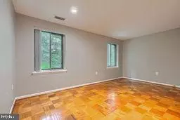 Bedroom - 111 Cross Keys Rd # D, Baltimore, MD 21210 photo 5 of 9