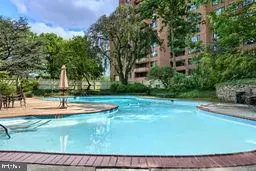 111 Cross Keys Rd # D, Baltimore, MD 21210