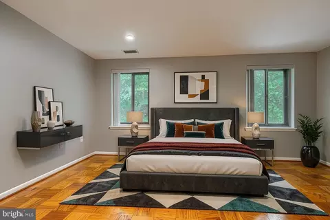 Bedroom - 111 Cross Keys Rd # D, Baltimore, MD 21210 photo 4 of 9