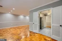 Entry Way - 111 Cross Keys Rd # D, Baltimore, MD 21210 photo 1 of 3