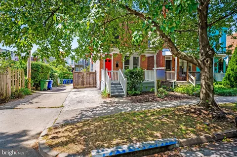 Exterior - 3100 Barclay St, Baltimore, MD 21218 photo 3 of 5