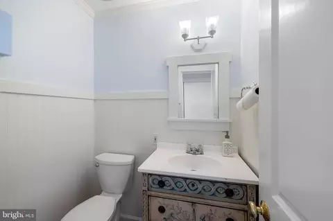 Bath - 3100 Barclay St, Baltimore, MD 21218 photo 1 of 3
