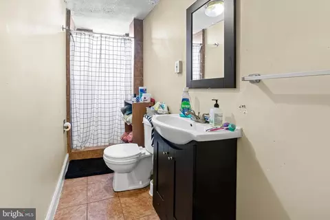 Bath - 2502 E Madison St, Baltimore, MD 21205 photo 1 of 1