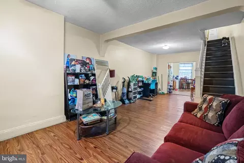Entry Way - 2502 E Madison St, Baltimore, MD 21205 photo 1 of 2