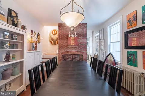 Dining - 523 Scott St, Baltimore, MD 21230 photo 2 of 4