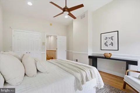 Bedroom - 40 Poultney St E, Baltimore, MD 21230 photo 3 of 3