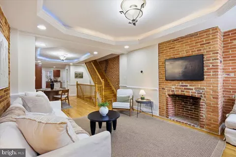 Living - 40 Poultney St E, Baltimore, MD 21230 photo 1 of 3