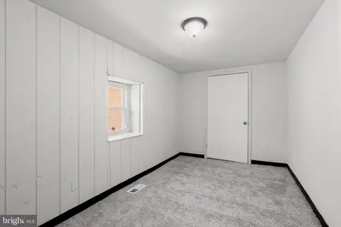 Bedroom - 3701 E Lombard St, Baltimore, MD 21224 photo 2 of 2